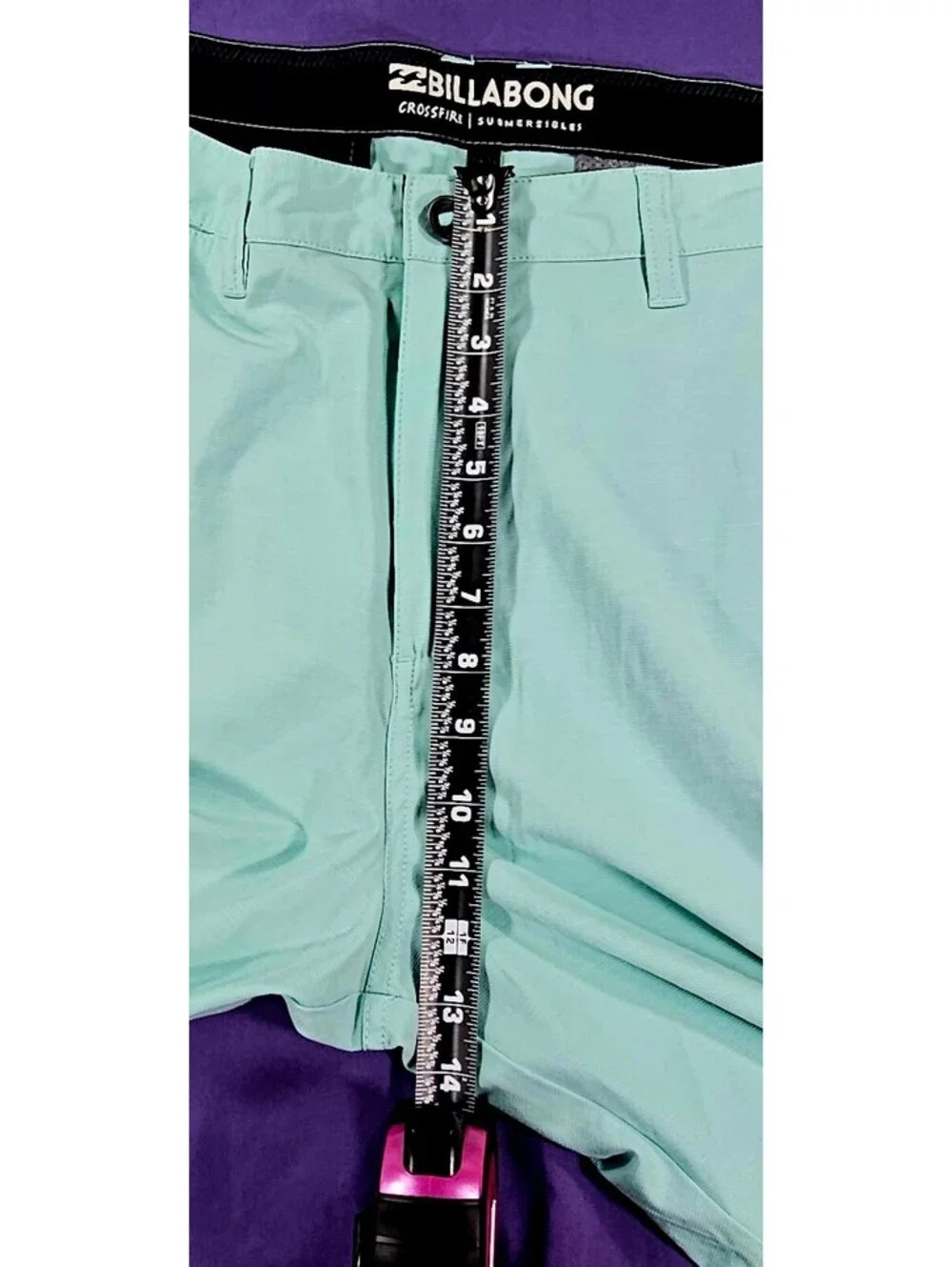 Billabong Crossfire Submersibles Men's Board Shorts. Aqua. Size 38